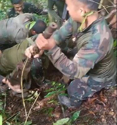 88IB discovers NPA Arms Cache in Bukidnon