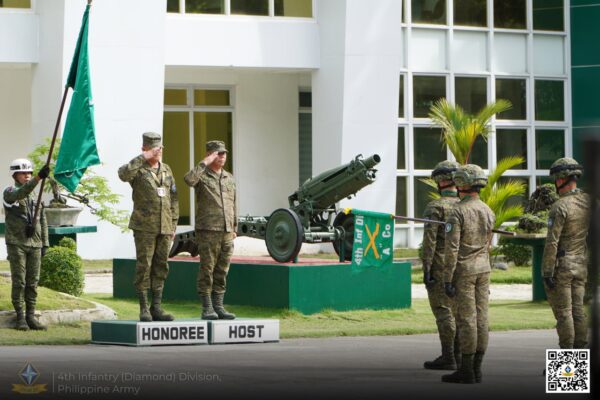 Newly Promoted 403rd Brigade Commander Visits 4ID